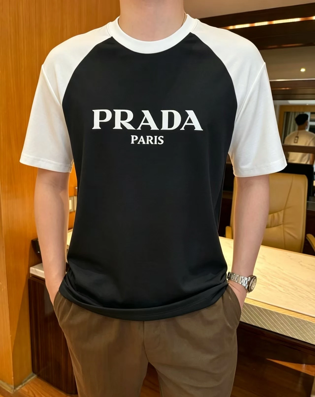 Prada T-Shirt — a1130e29