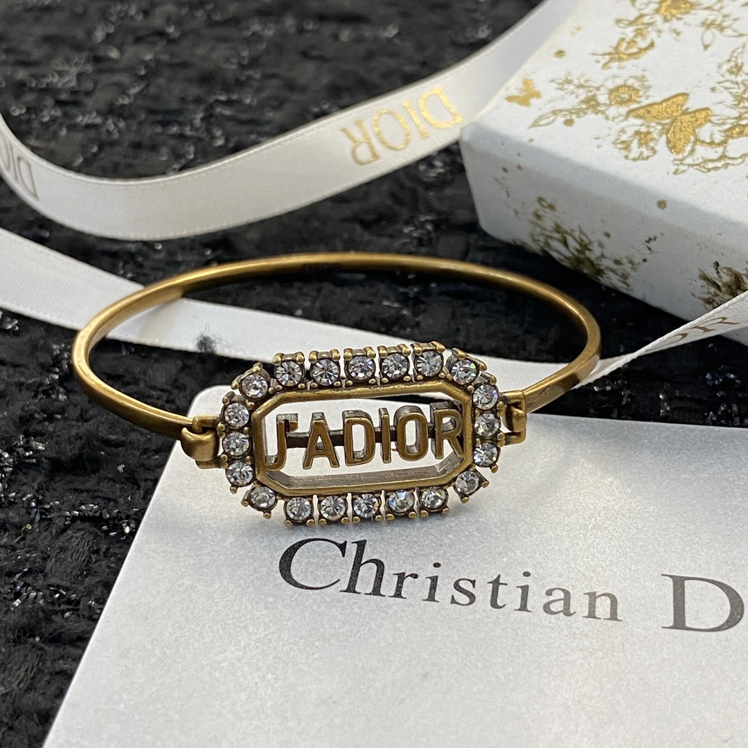 Dior Jewellery — b76b80b0