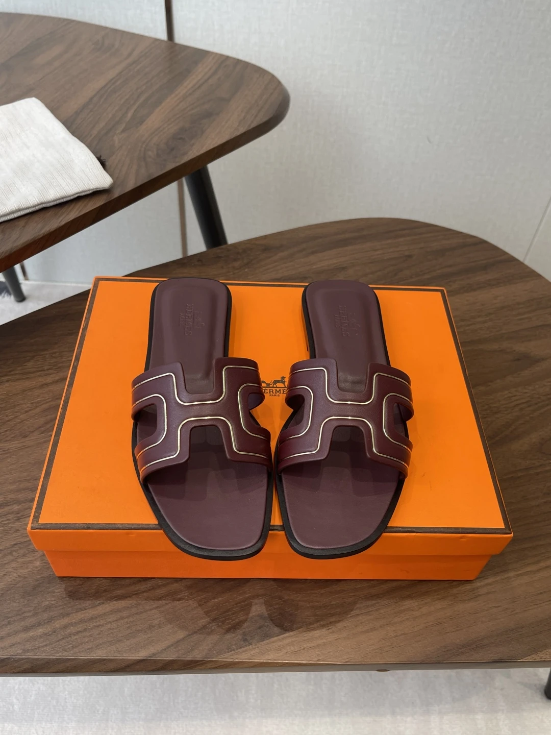 Hermès Slippers — 39729b24