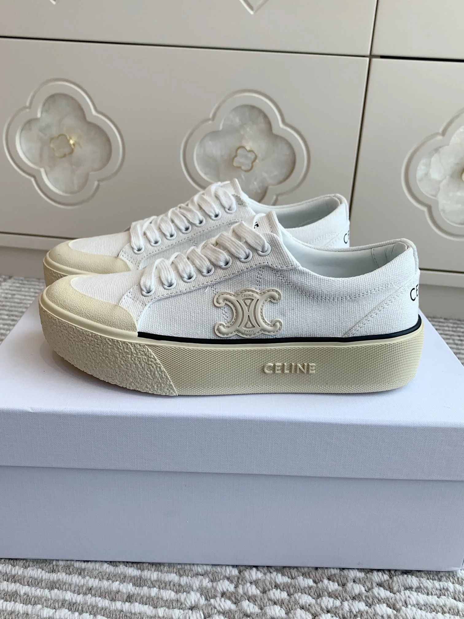 Celine Sneakers — 61262bef