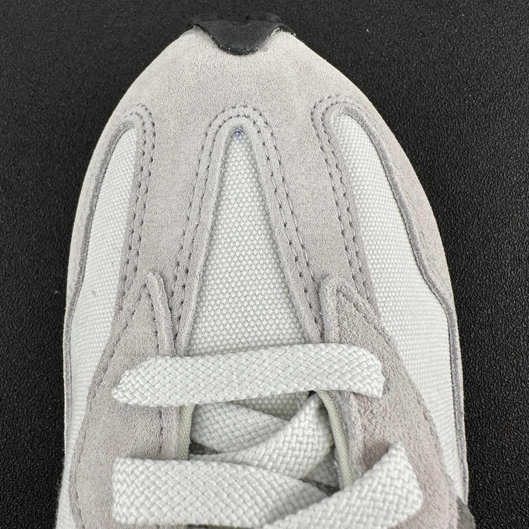 New Balance Shoes — a2206229