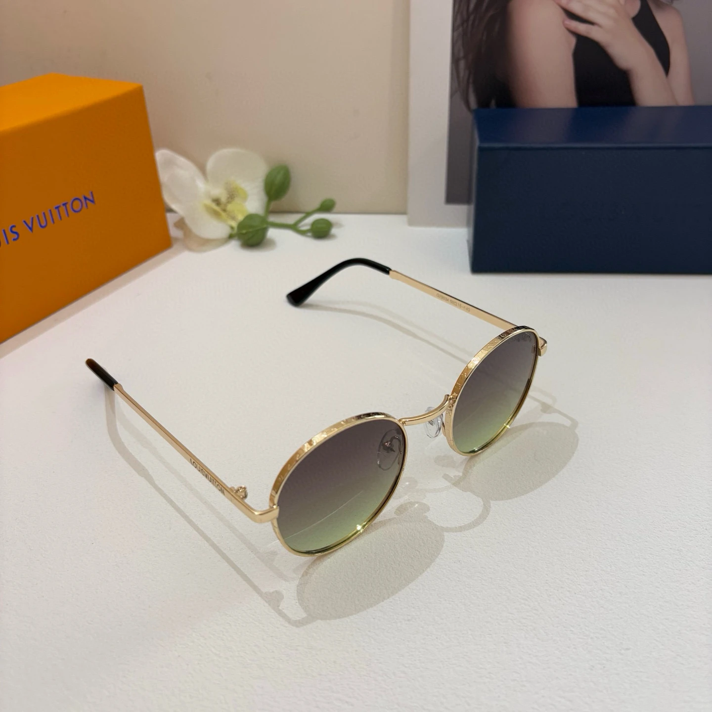 Louis Vuitton Eyewear — b6090300