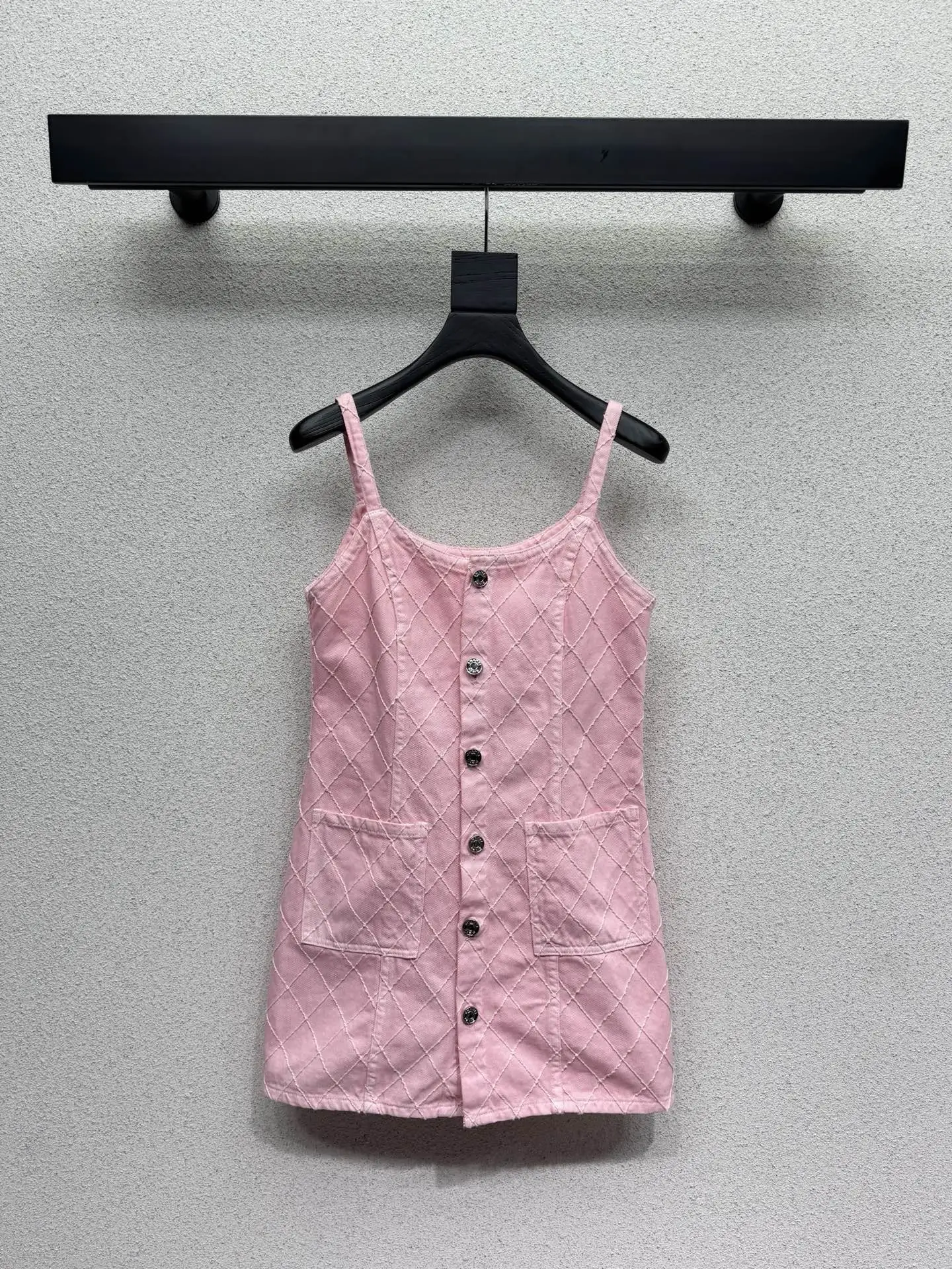 Dresses — 197dc0d1