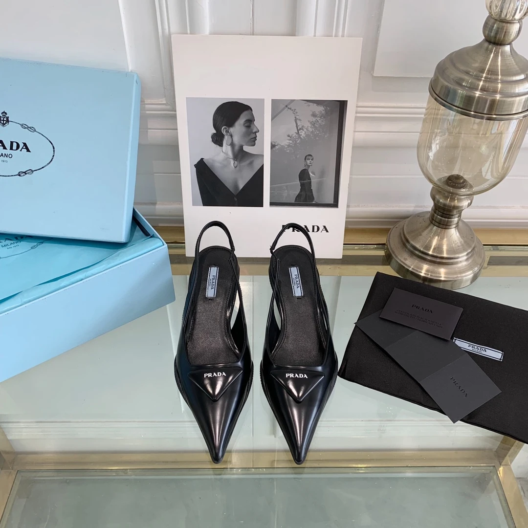 Prada Sandals — 7a5d0523