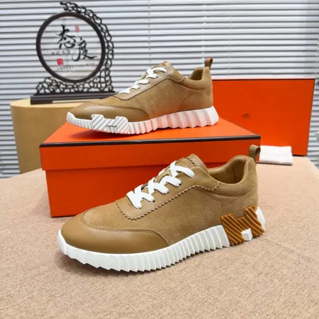 Hermès Sneakers — 8024808f