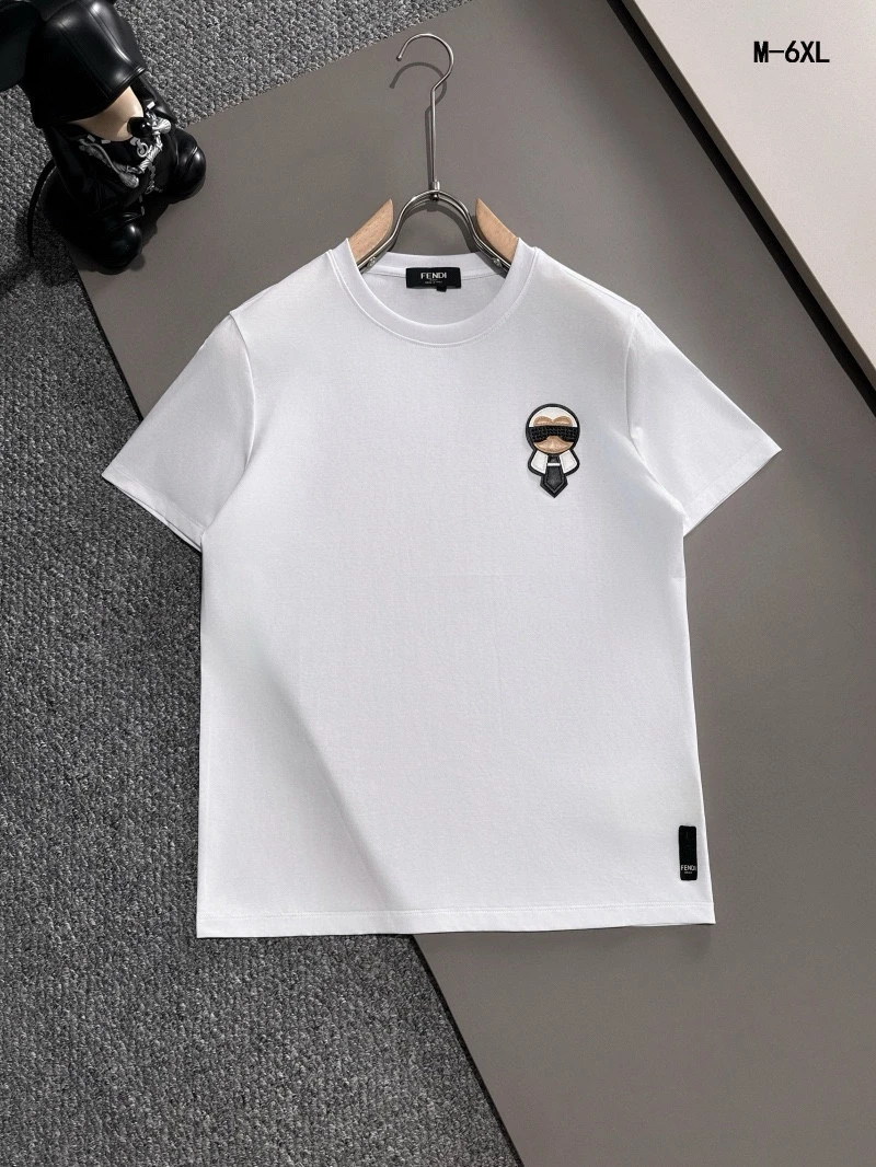 Fendi T-Shirt — 45ea60f3