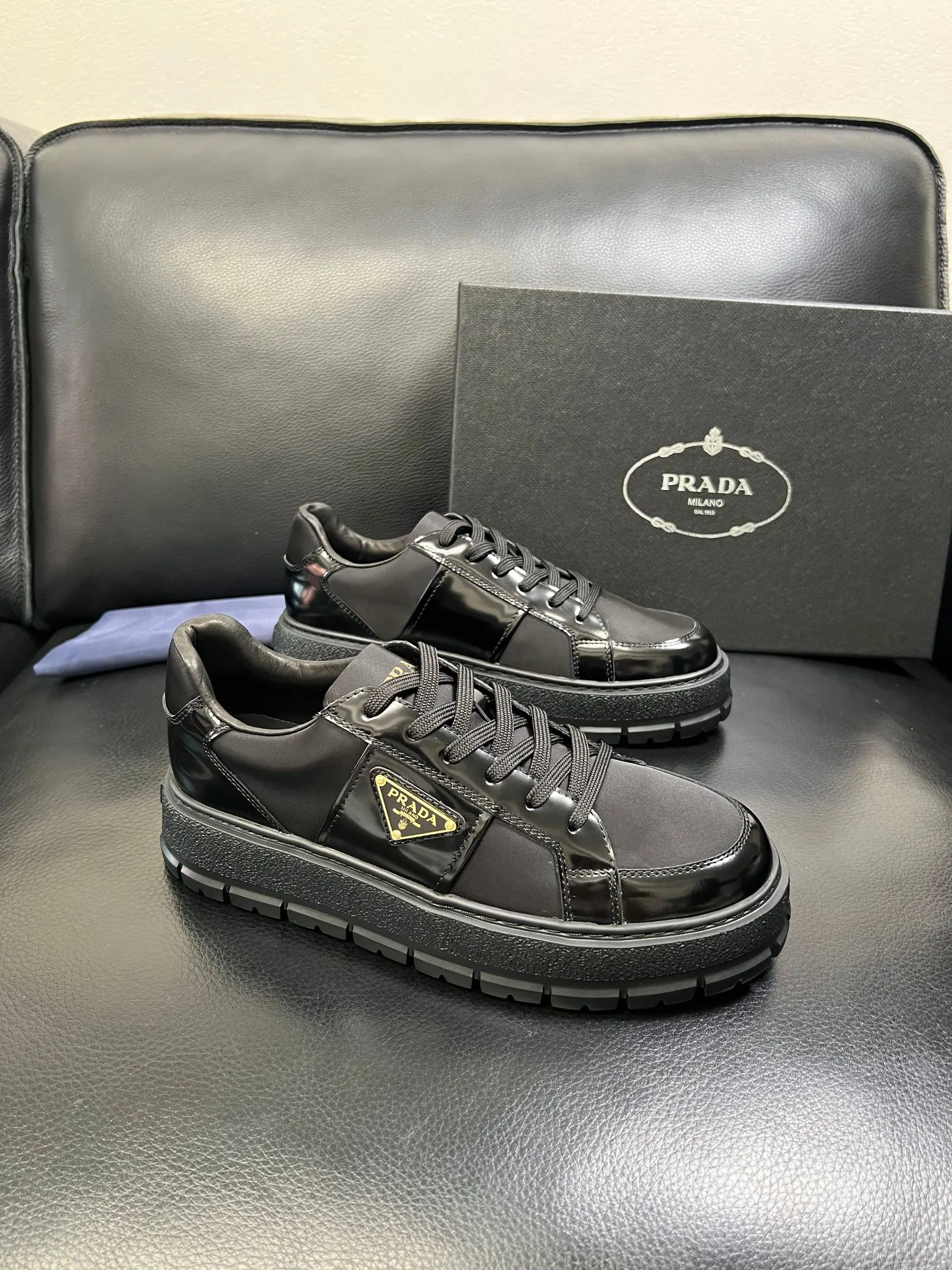 Prada Sneakers — 92193c03