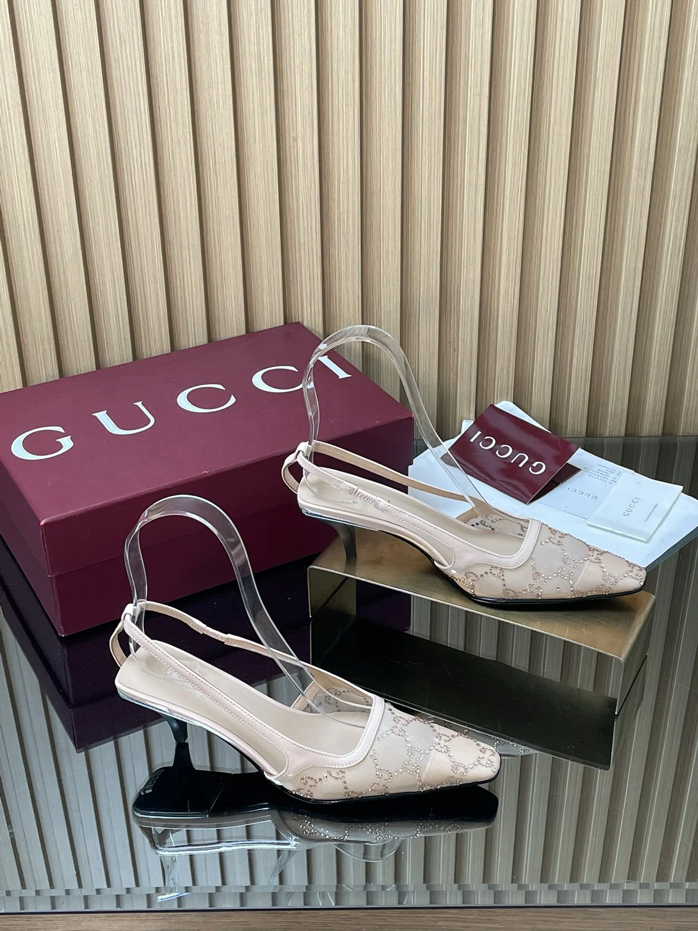 Gucci Sandals — 34aced2f