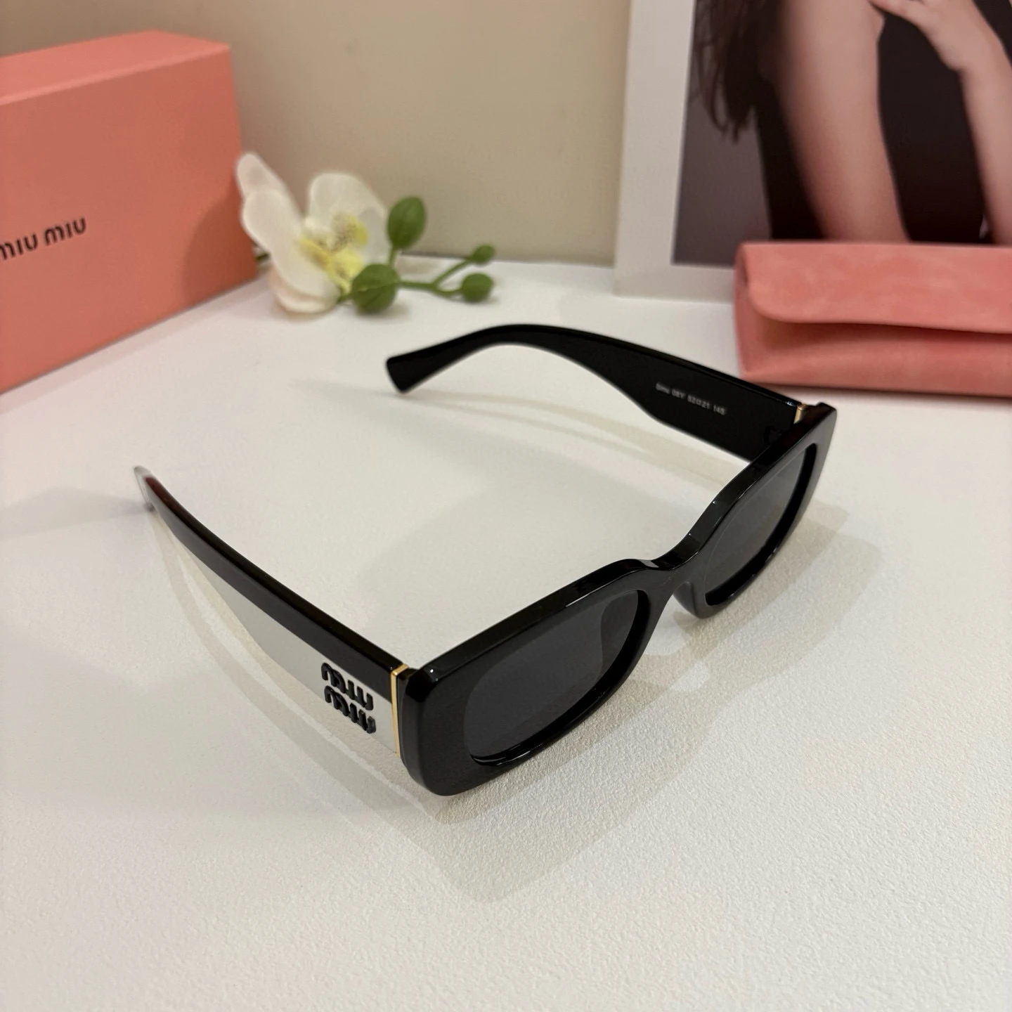 Miu Miu Eyewear — ace00a82