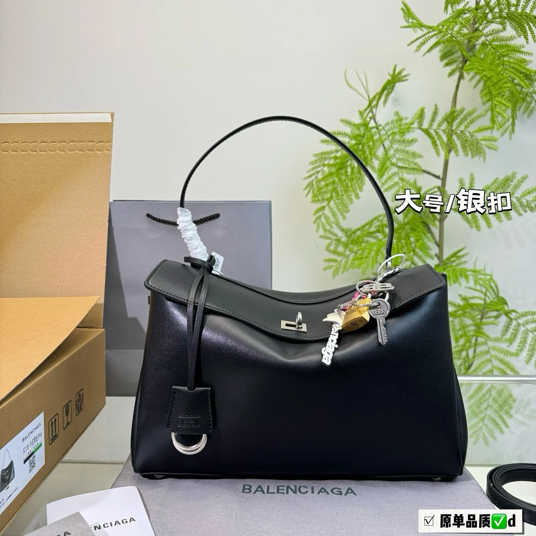 Balenciaga Bag — 991298a7