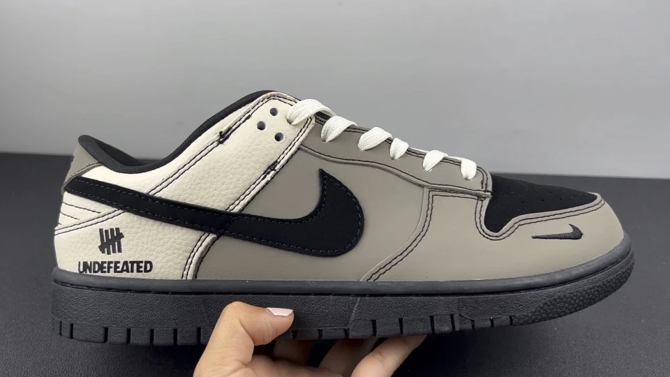 Nike Shoes — 5084039d