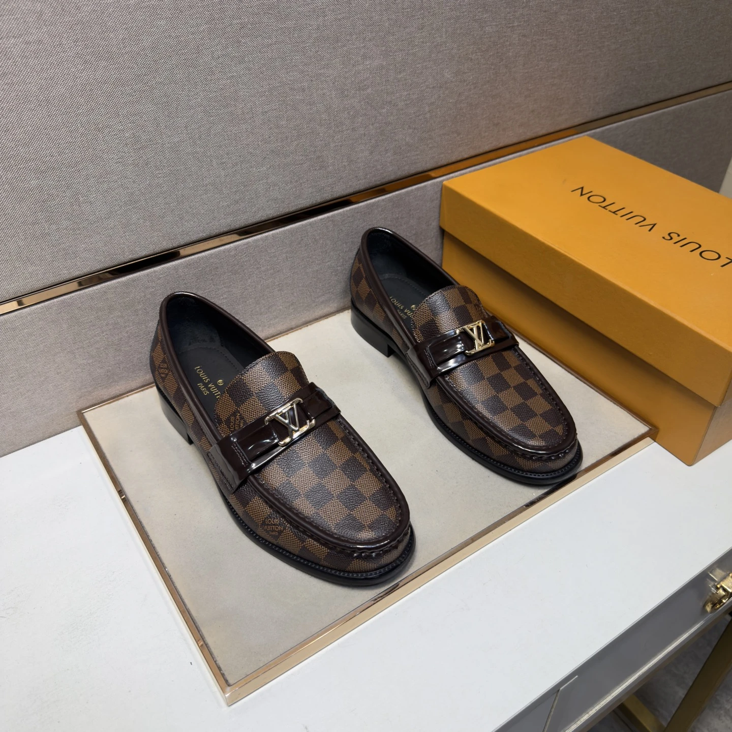 Louis Vuitton Dress Shoes — 4c876622