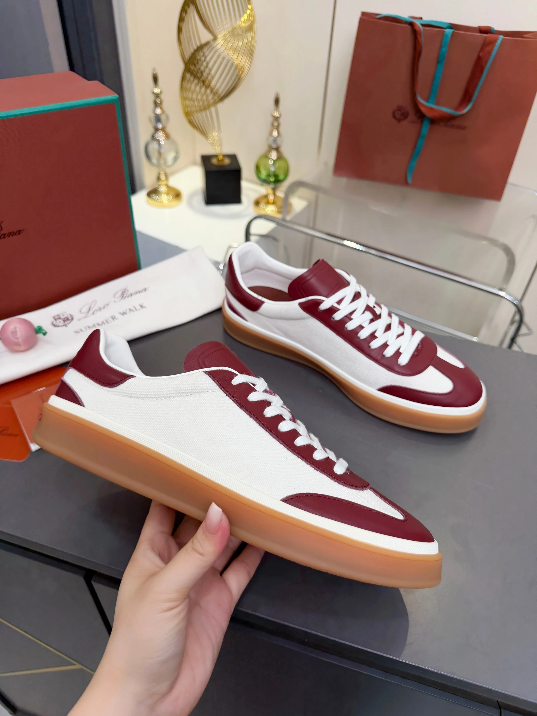 Loro Piana Sneakers — 24392ec0