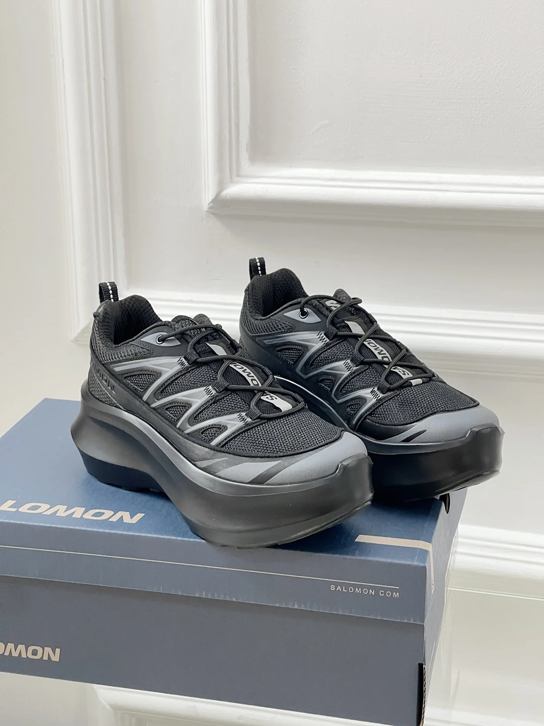 Salomon Sneakers — 4d63b988