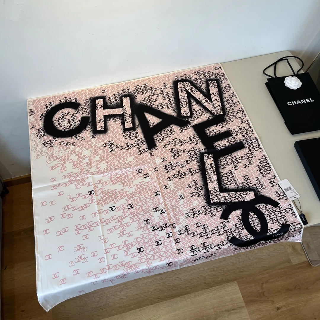 Chanel Scarves — d0de7335