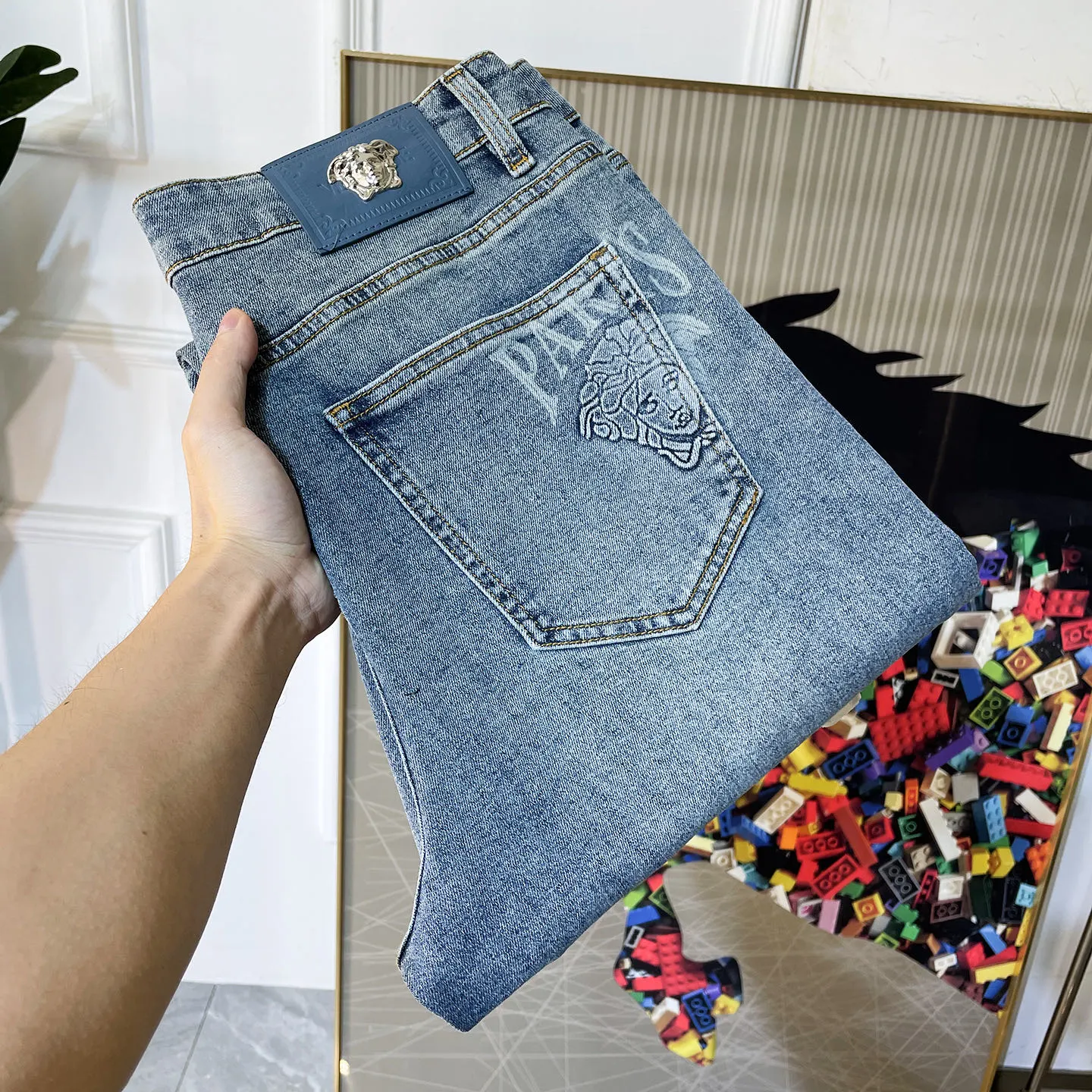 Versace Jeans — 6215c9f1