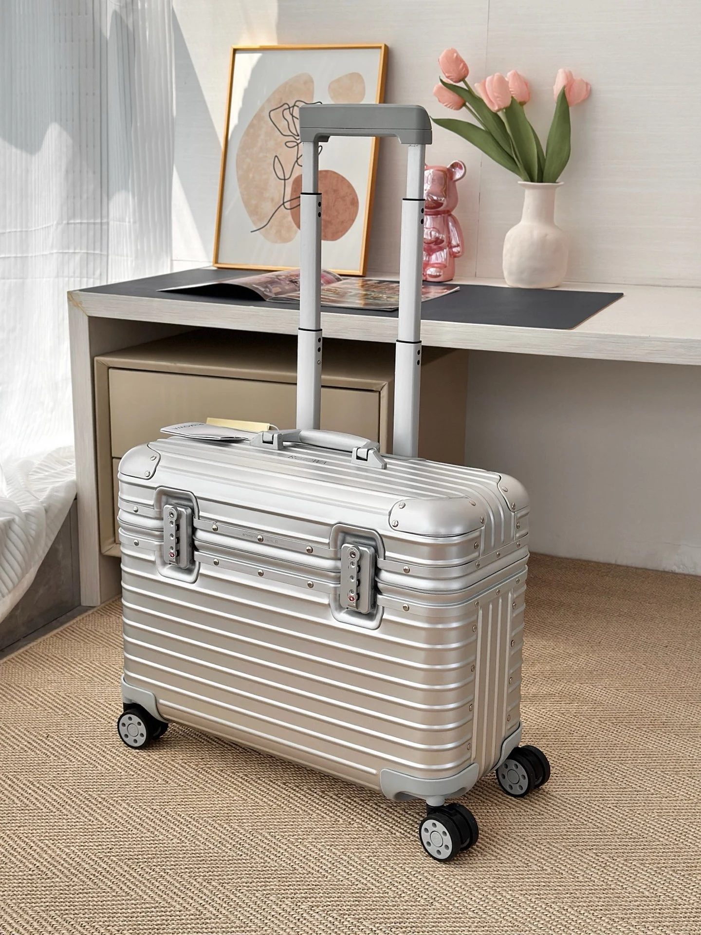 Luggage — 5ced0def