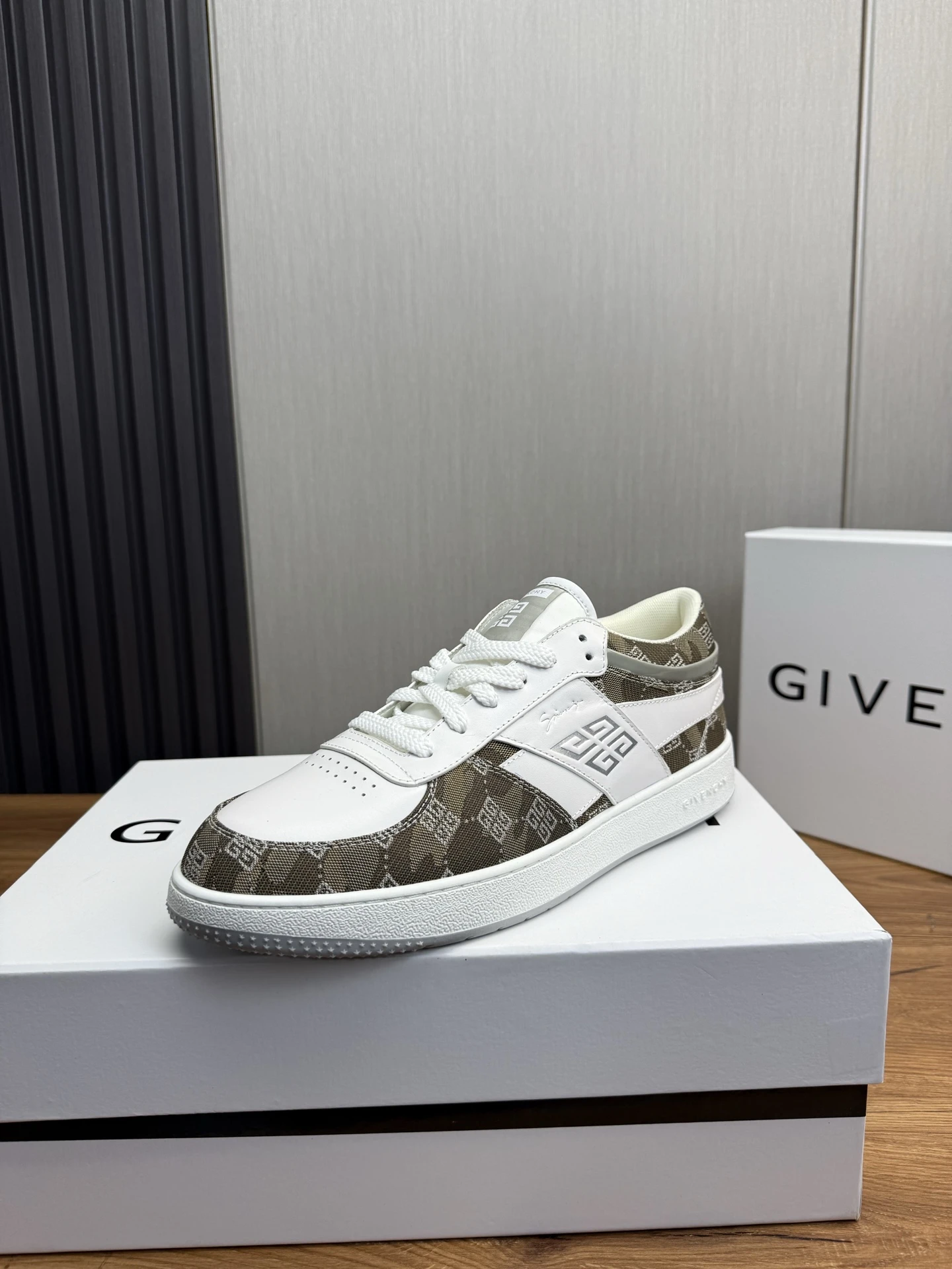 Givenchy Shoes — 0a9ee8a9
