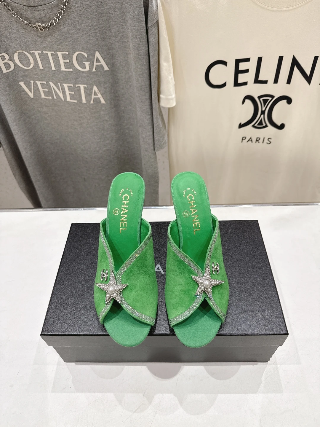 Chanel Slippers — d85e46cf