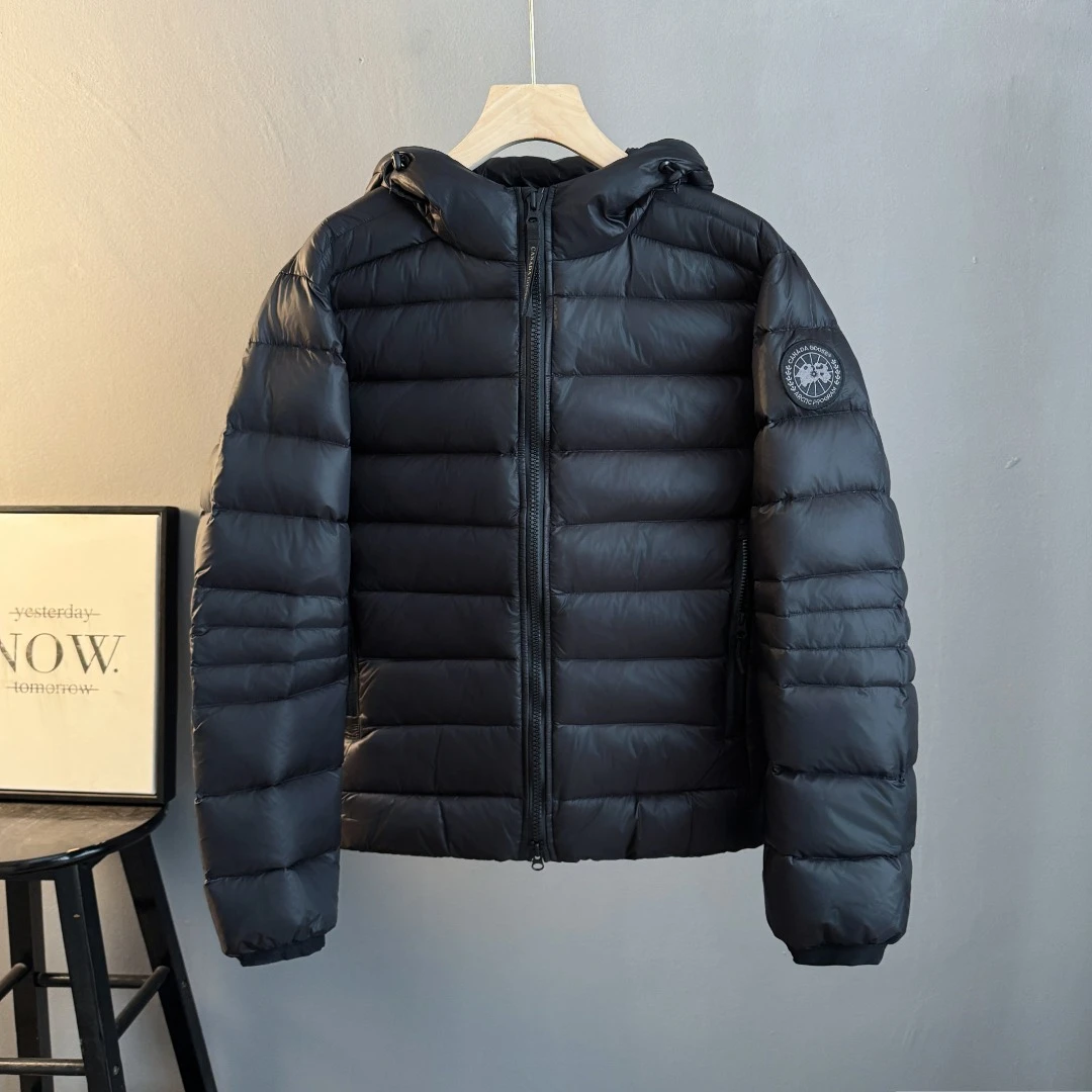 Canada Goose Down Jacket — 02456240