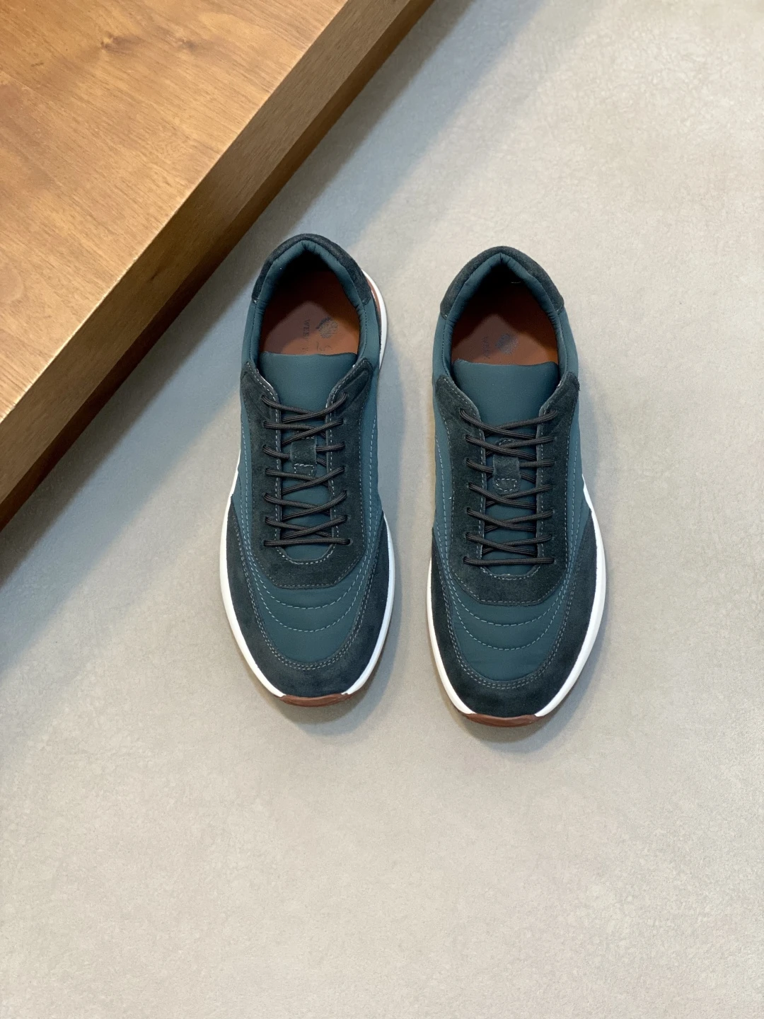 Loro Piana Sneakers — 9c625e76