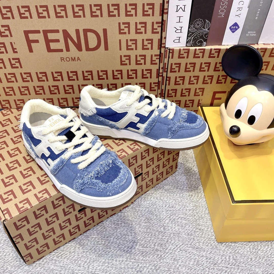 Fendi Sneakers — f0391b15