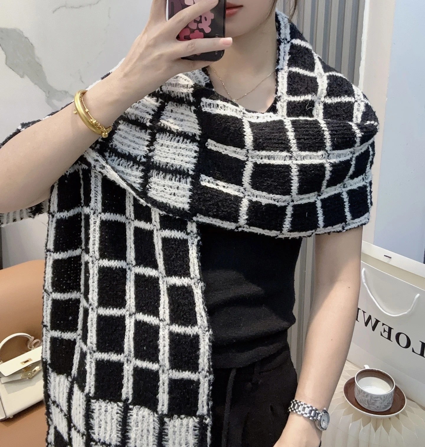 Scarves — de707d34