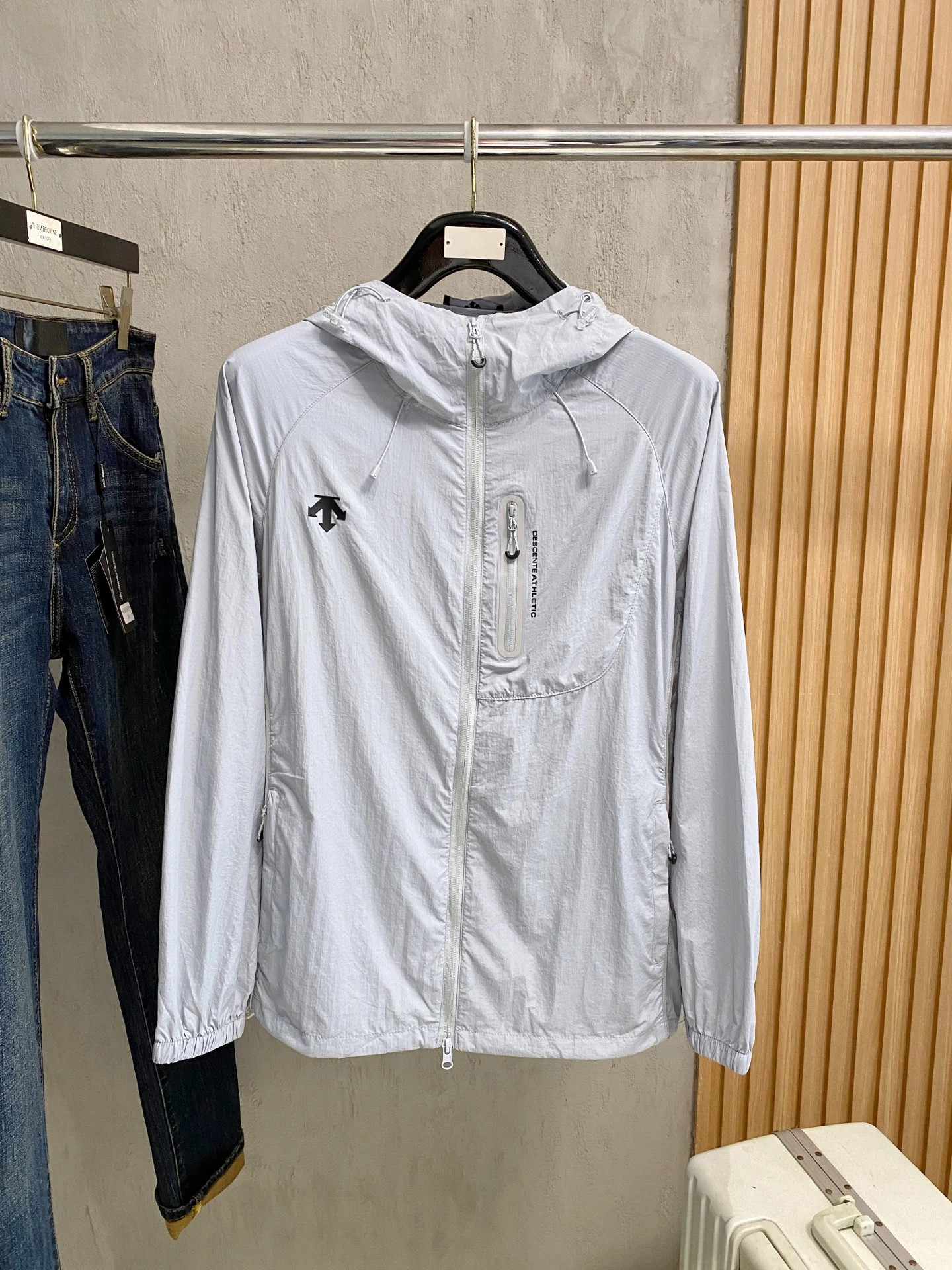 Jackets — a0aefdc1