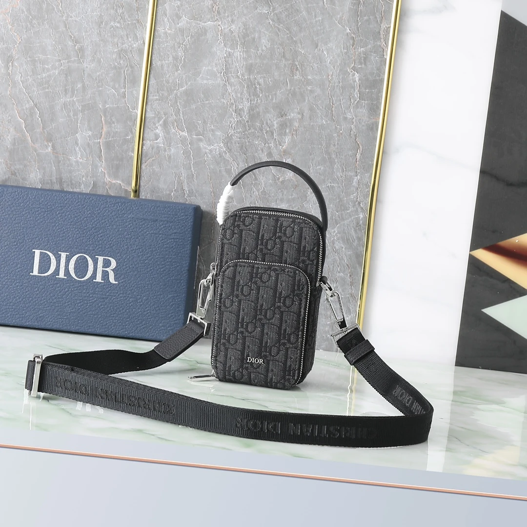 Dior Bag — cc4ed8e9