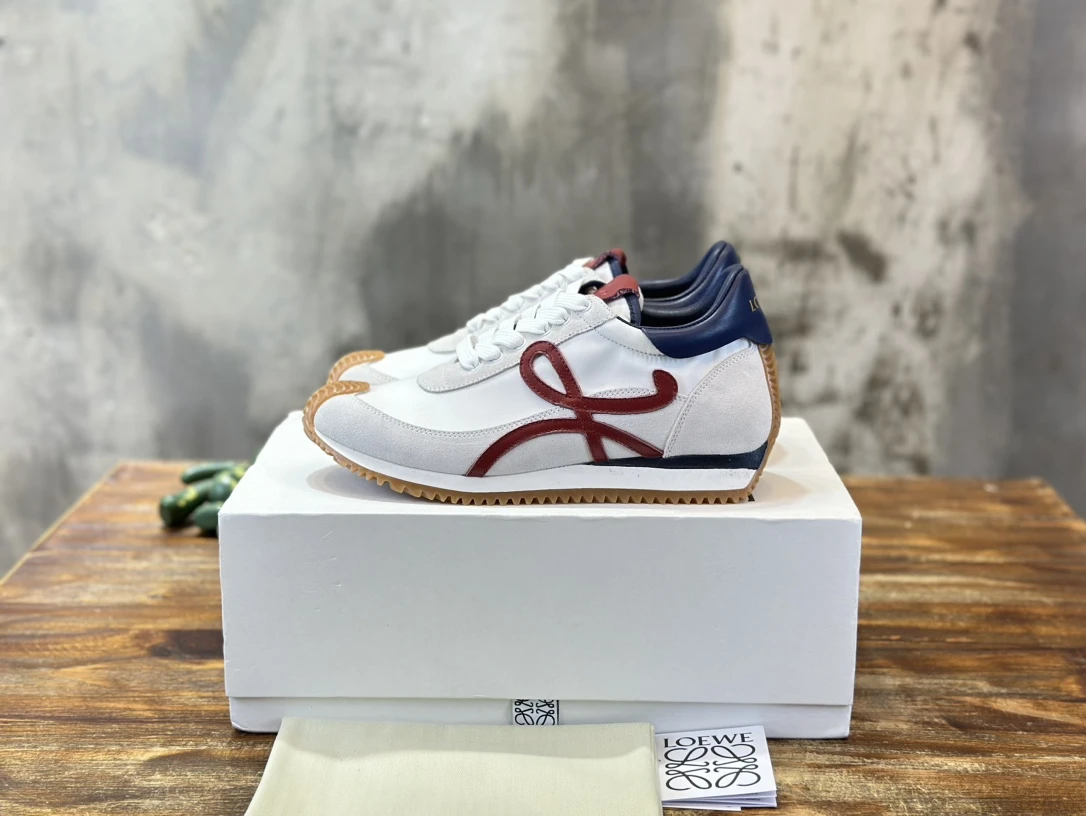 Loewe Sneakers — 85ec23a0