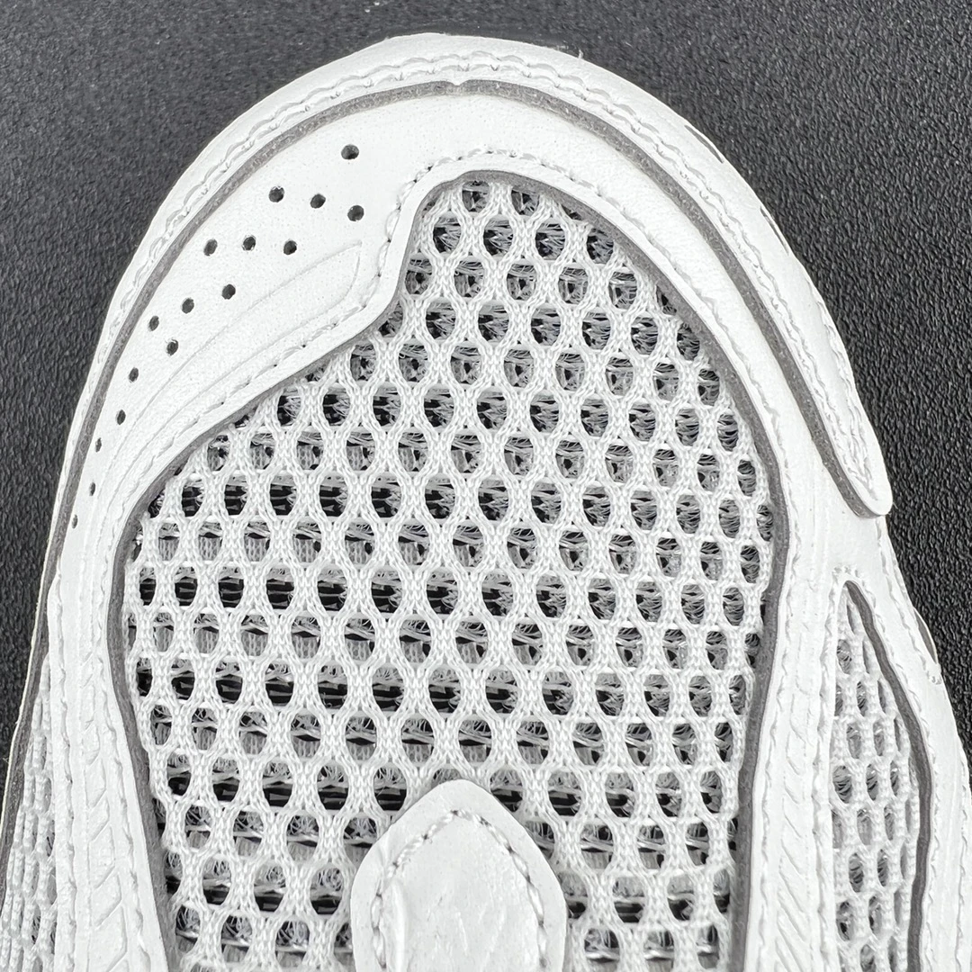New Balance Shoes — 97e3f68f