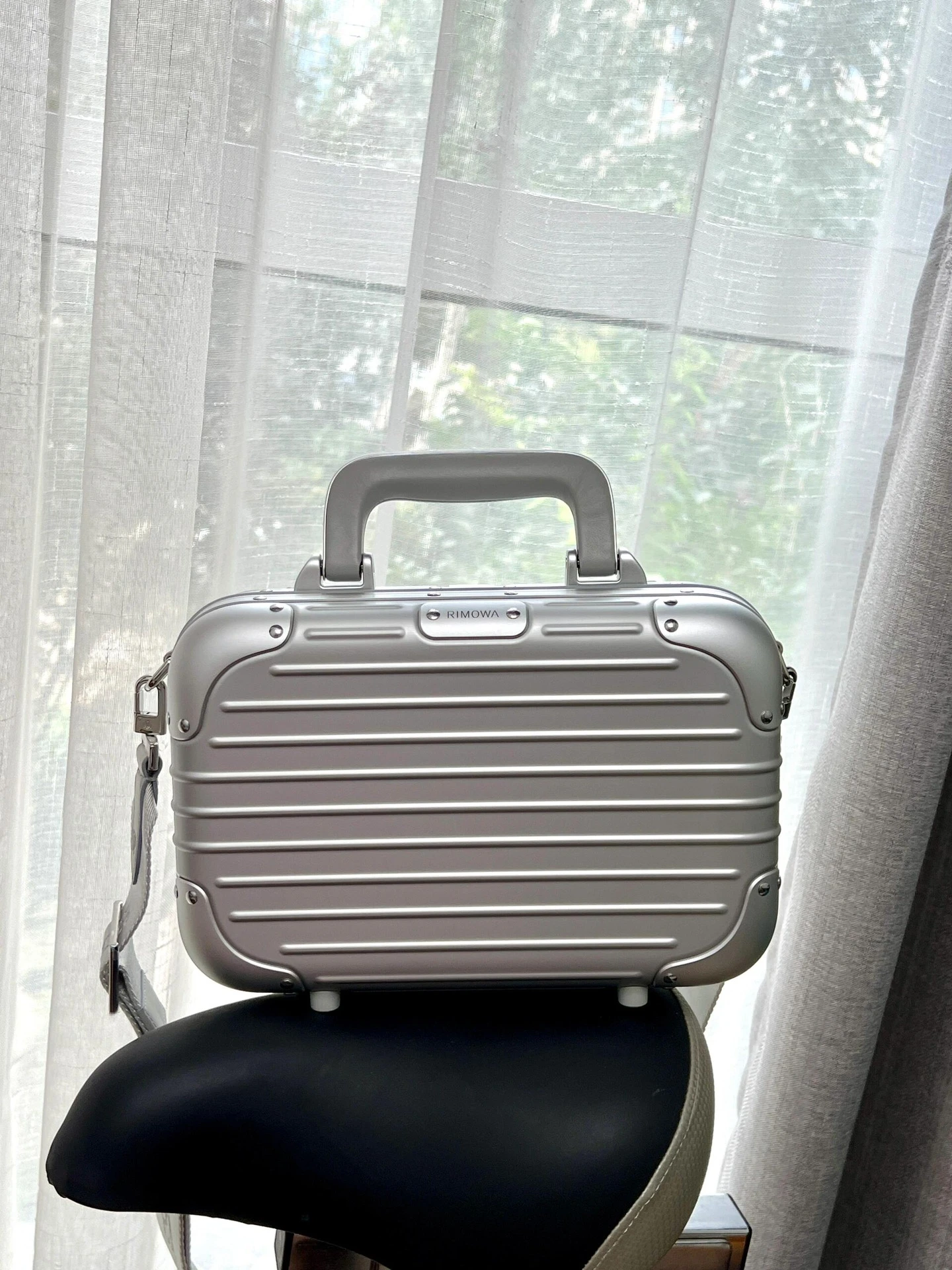 Rimowa Luggage — 9bba1976