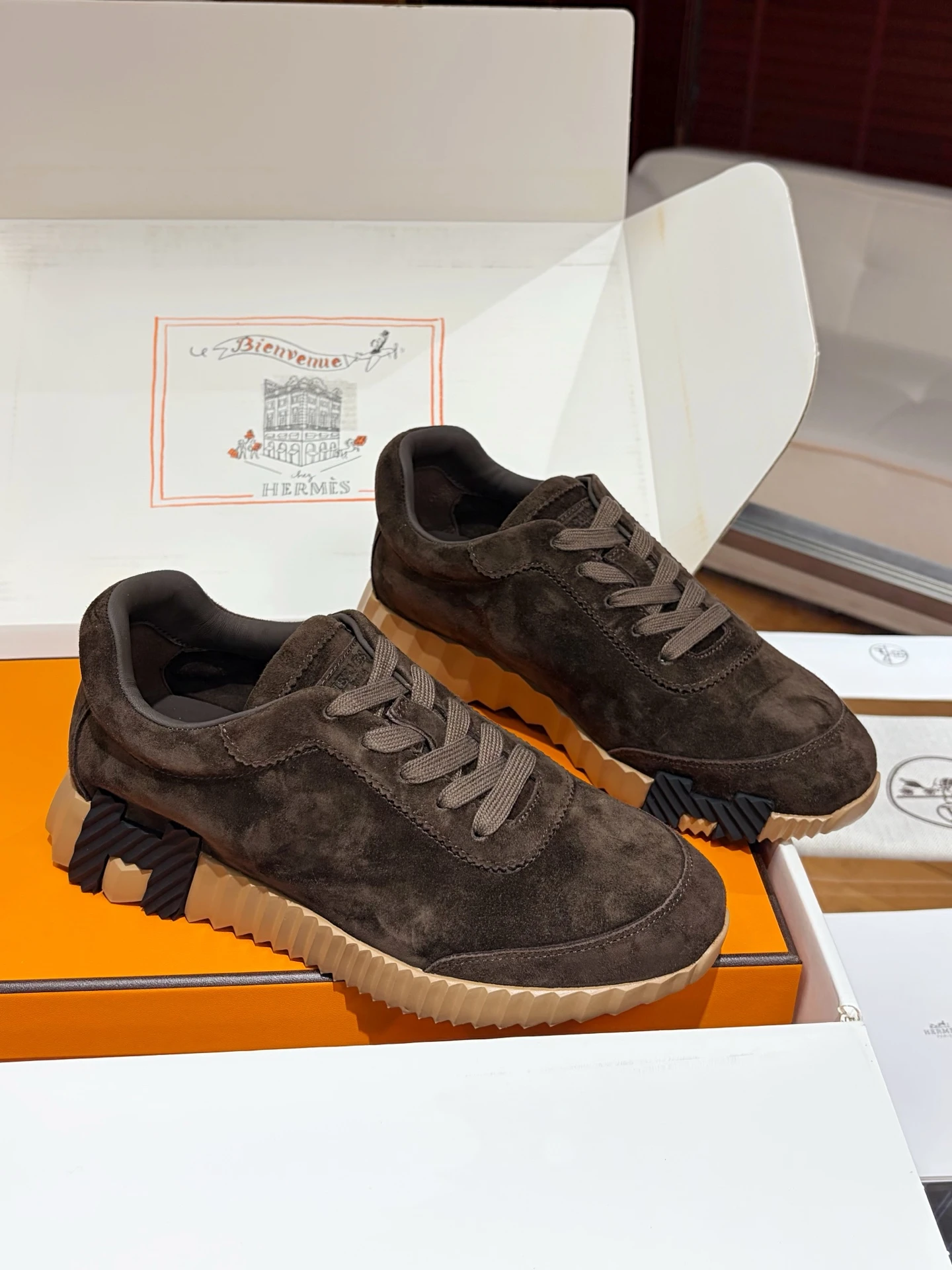 Hermès Sneakers — ee7dca1e