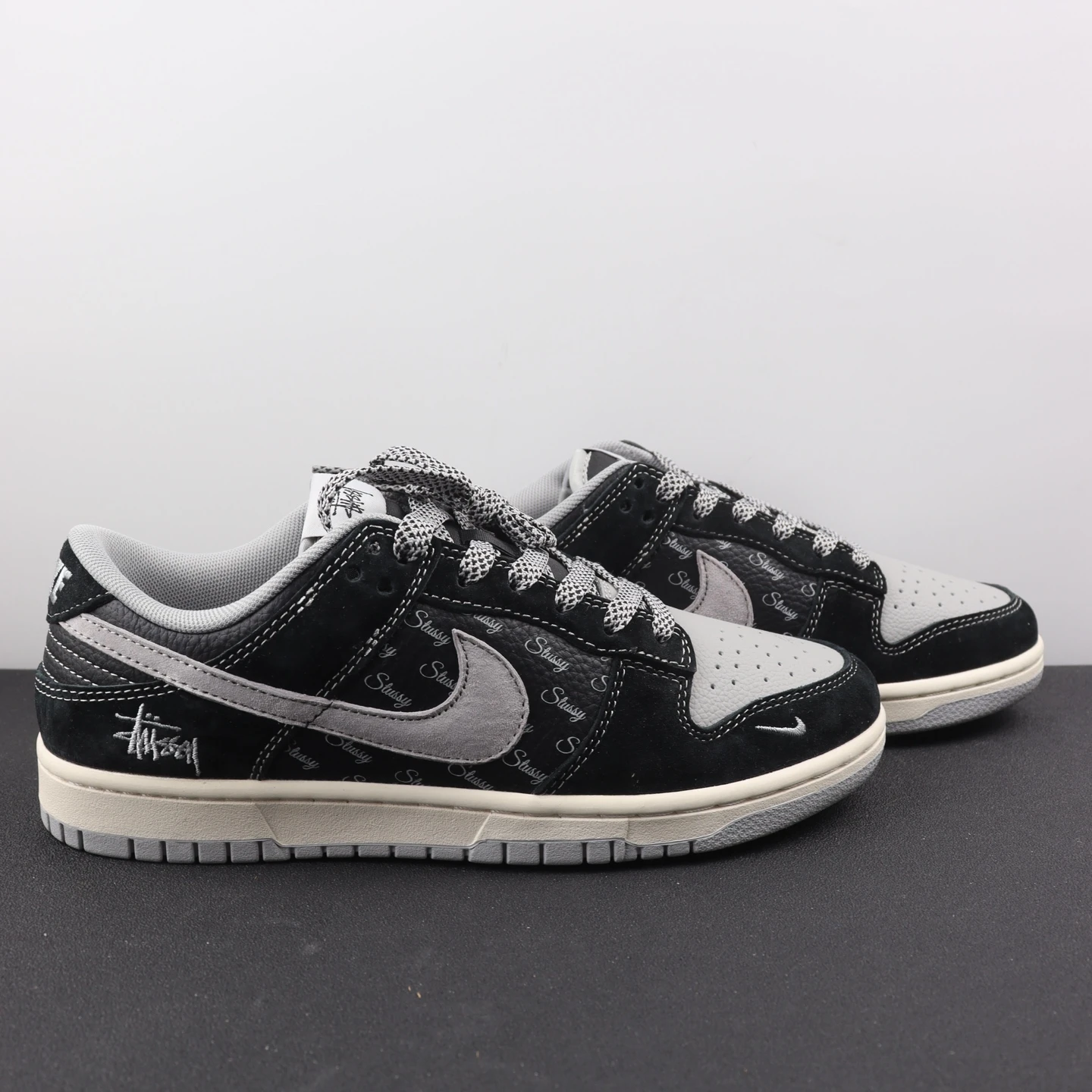 Nike Shoes — 533f131f
