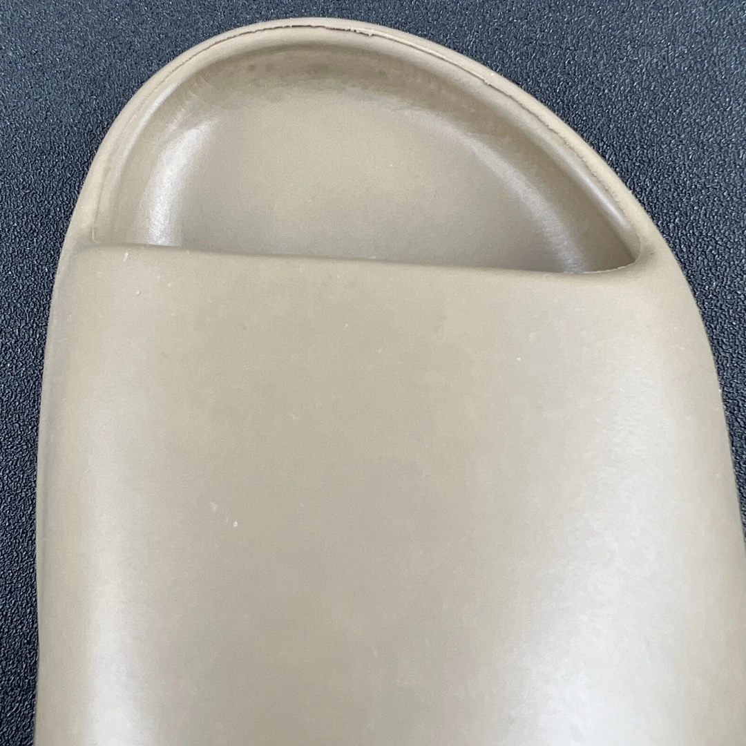 Adidas Slippers — 5be74843