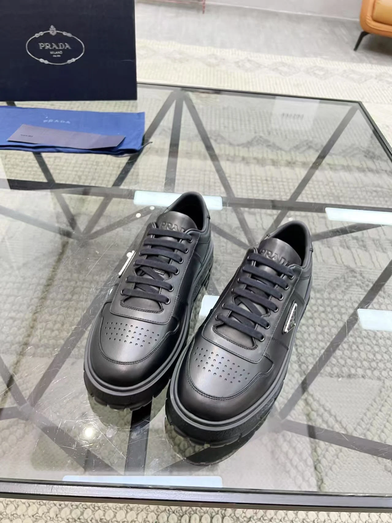 Prada Sneakers — 00778d4e