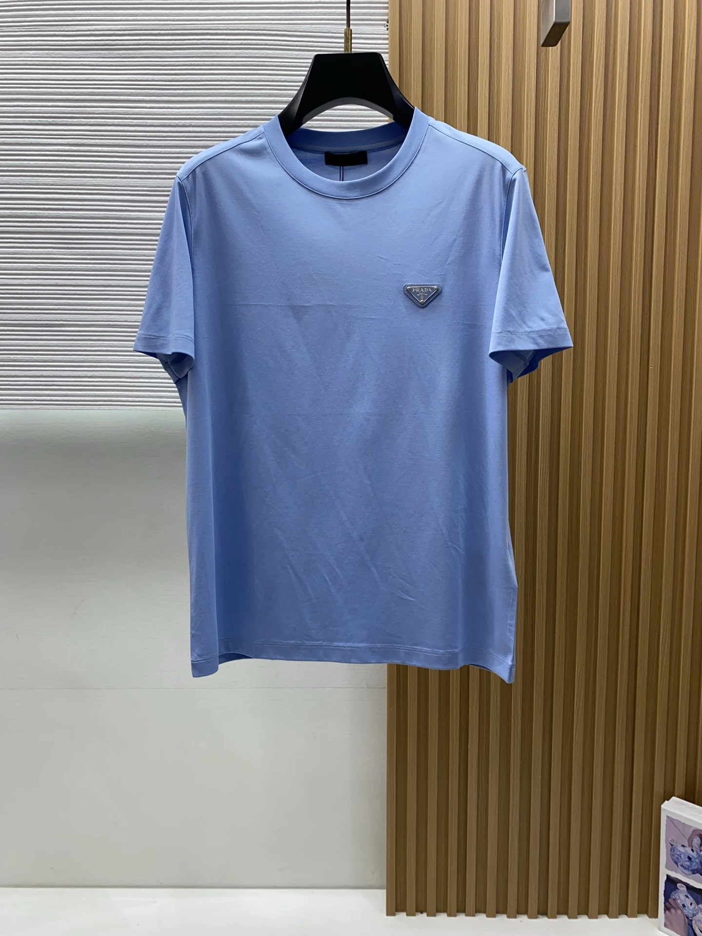Prada T-Shirt — 3cdf40dd