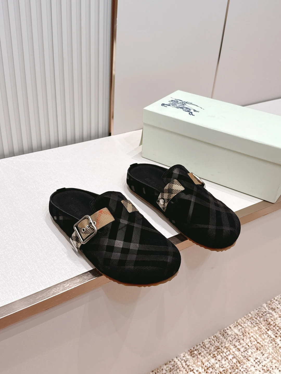 Burberry Slippers — c0a6dba6