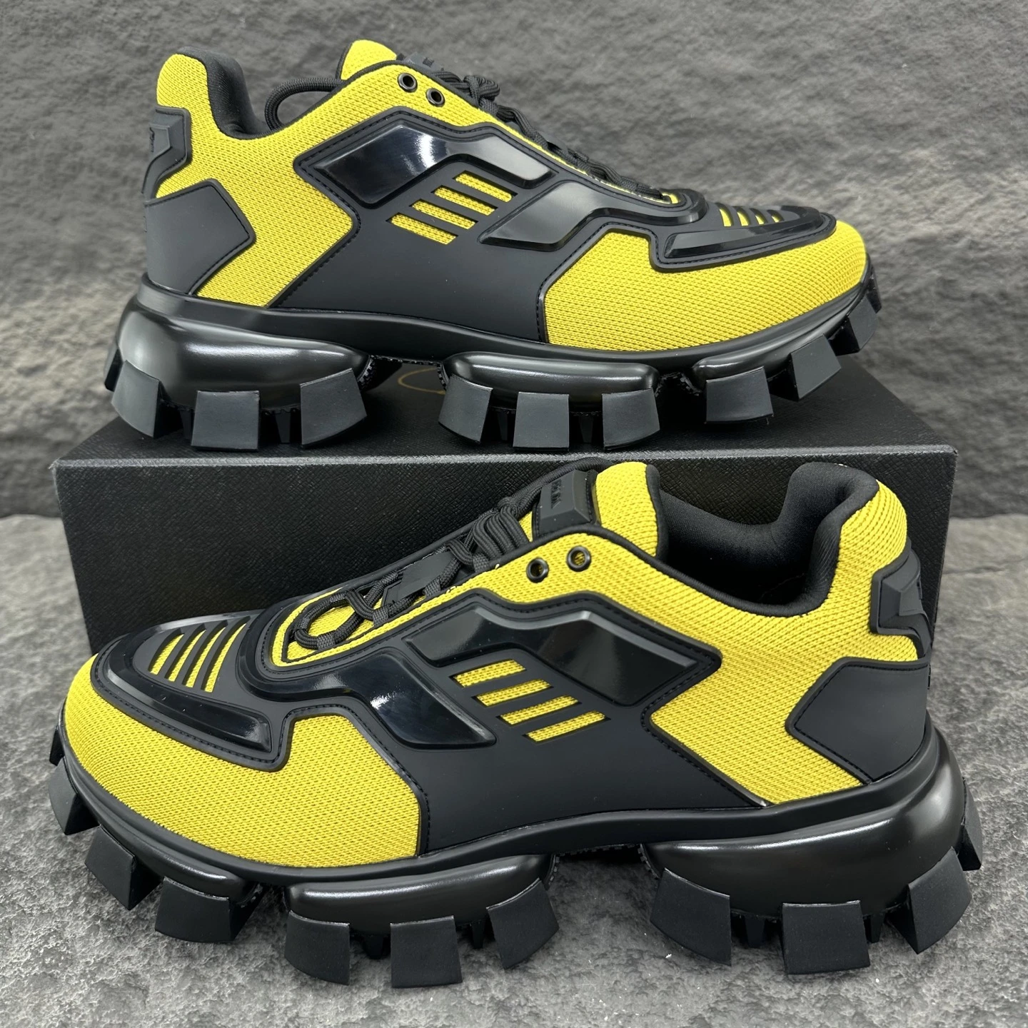 Prada Sneakers — d8a1d69c