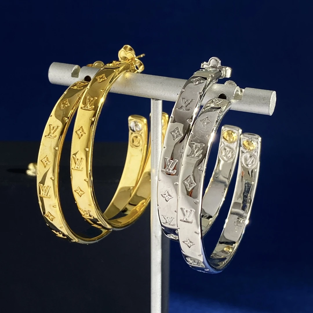 Louis Vuitton Earrings — aa34e579