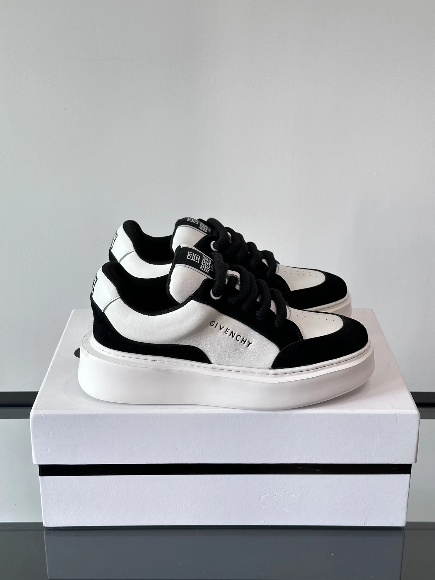 Givenchy Shoes — 395969bd