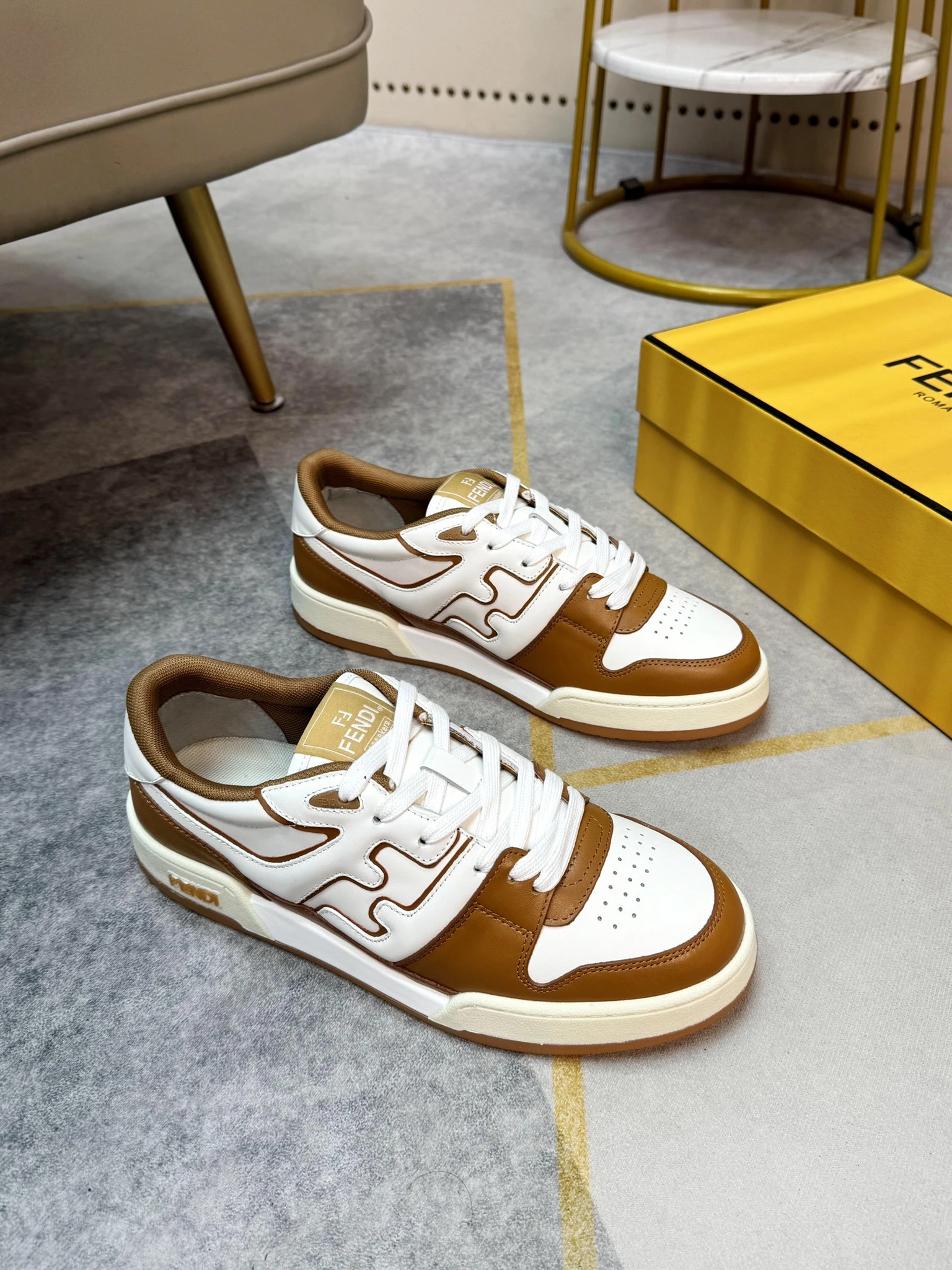 Fendi Sneakers — d57f2ae5