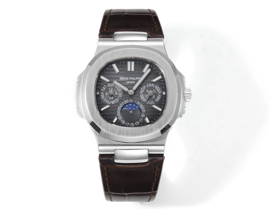 Patek Philippe Watch — d96af4f7