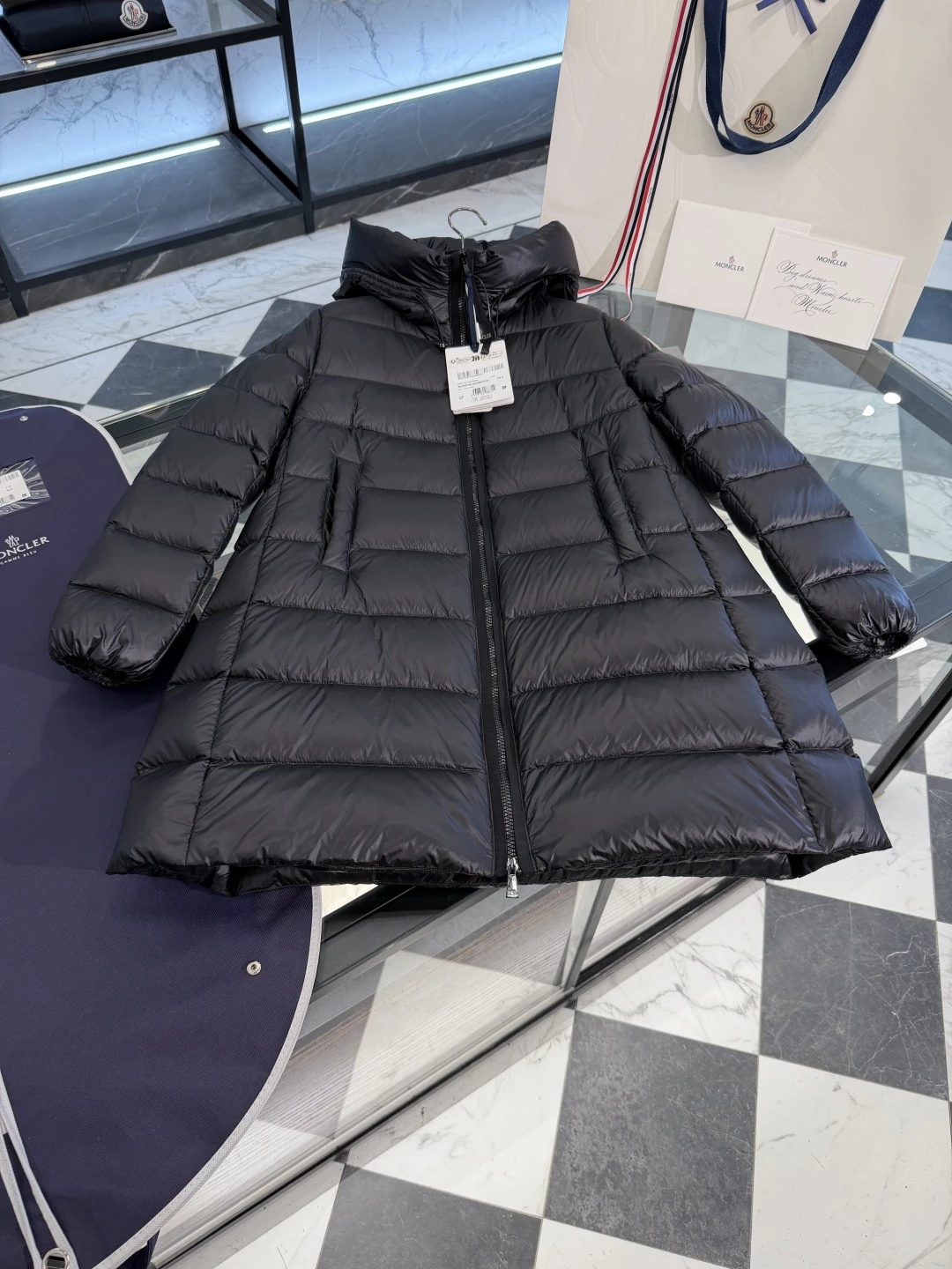 Moncler Down Jackets — e91fcf5c