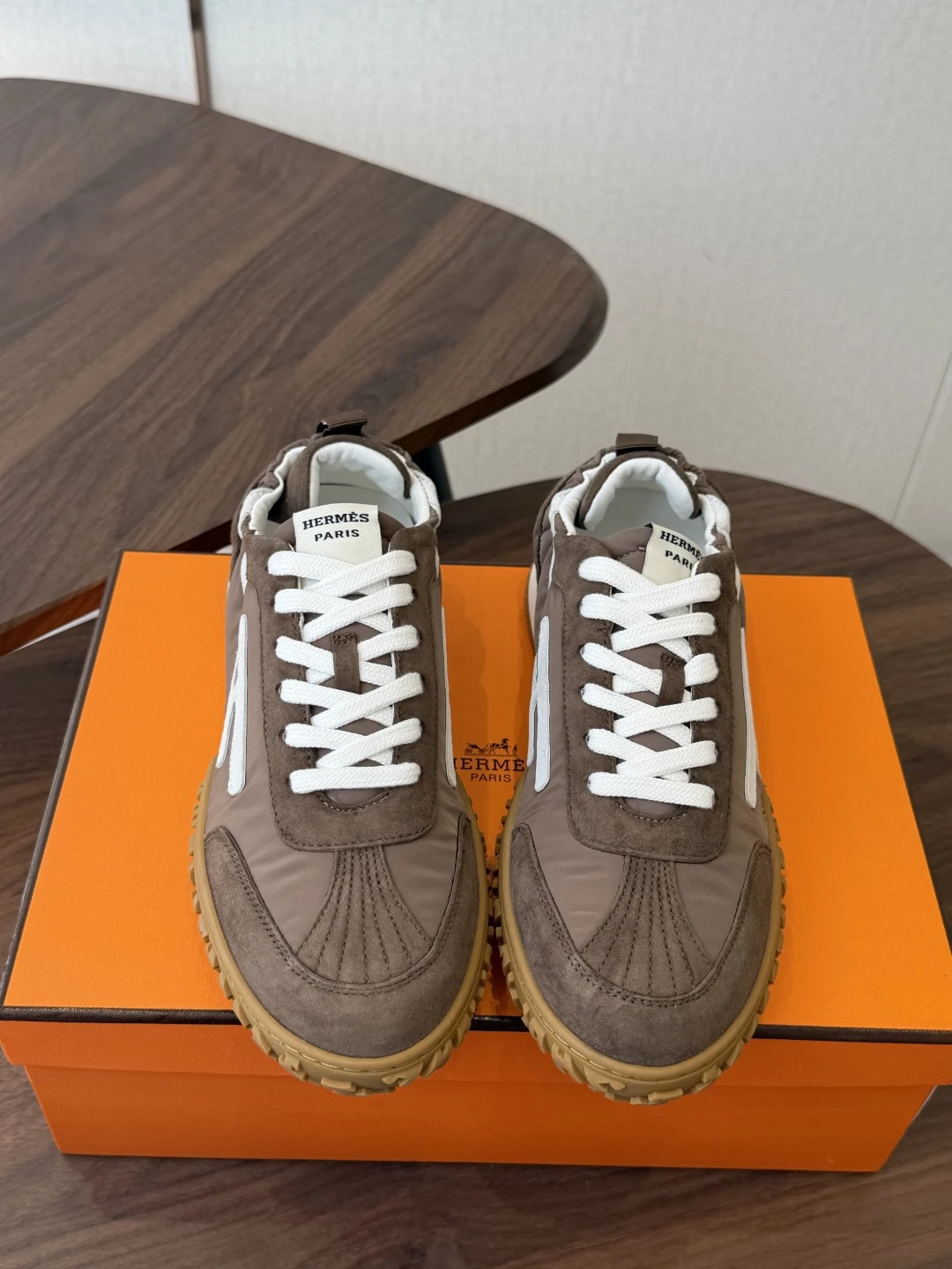 Hermès Sneakers — 882724eb