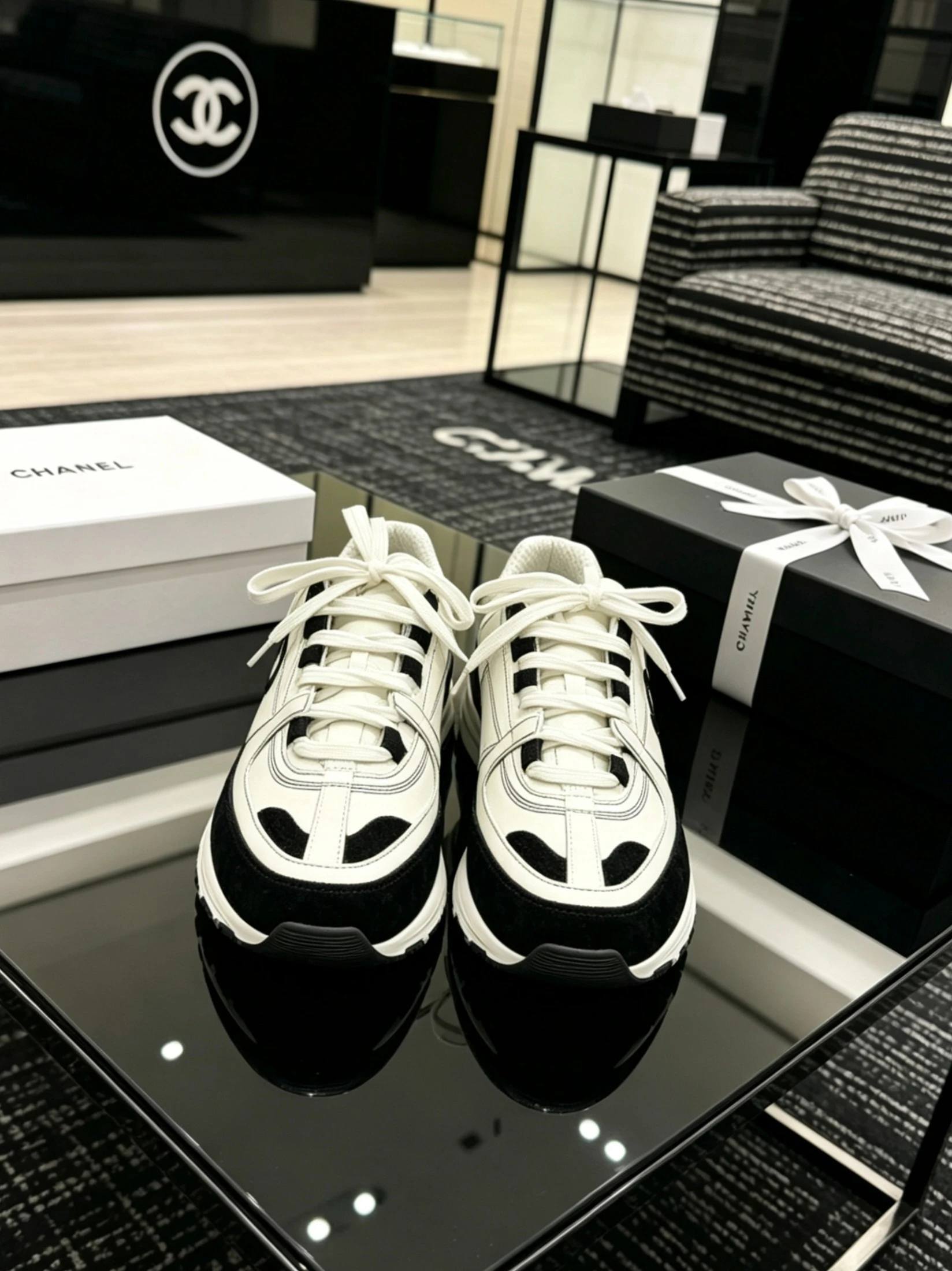 Chanel Sneakers — 667ab9b7
