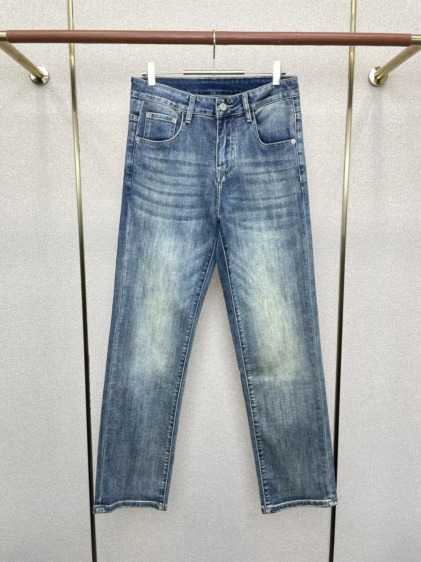 Jeans — c1176a35