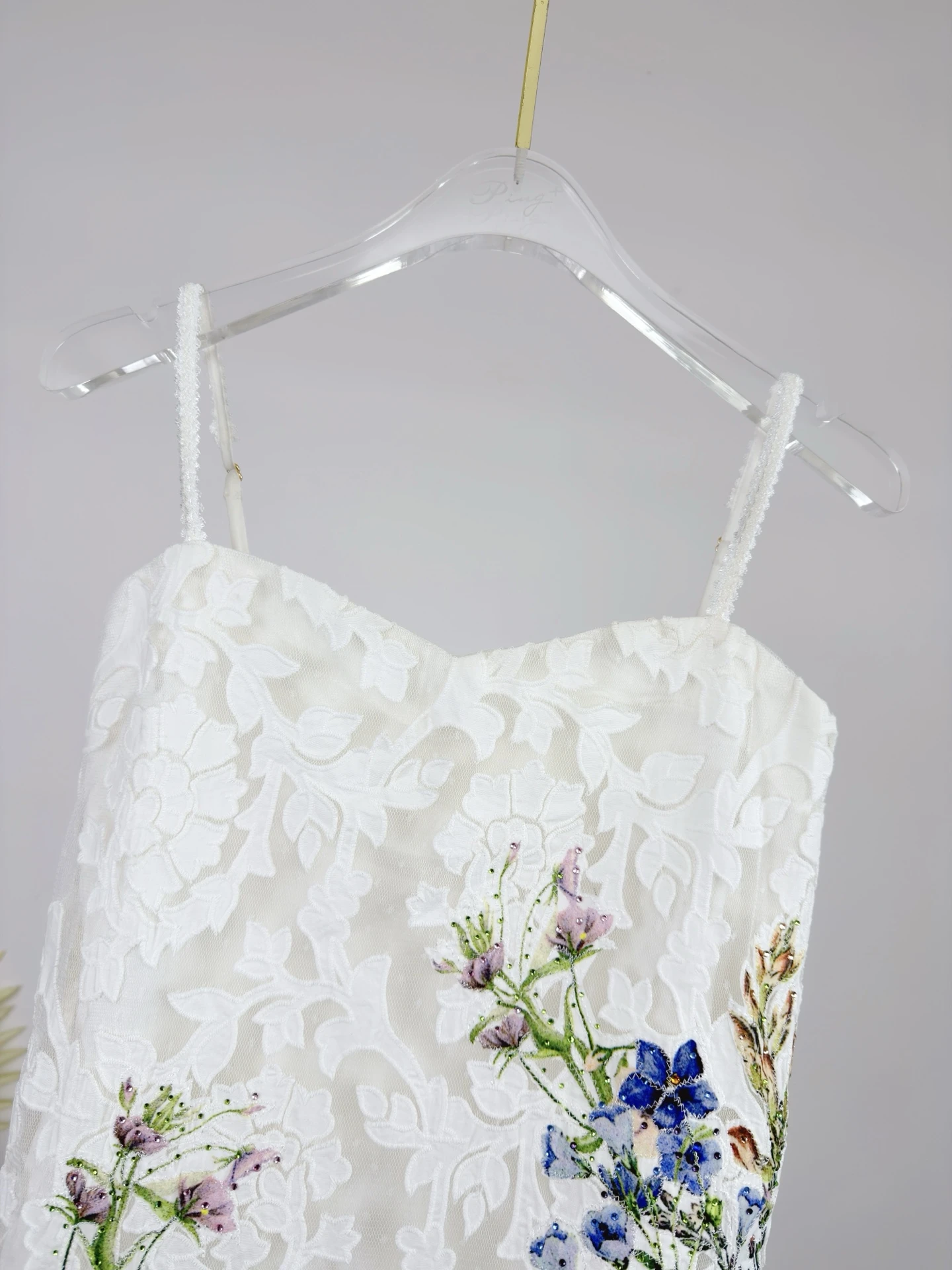 Dresses — e5909a80
