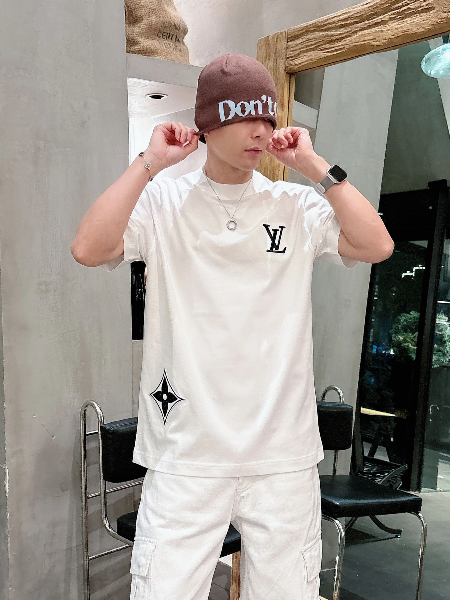 Louis Vuitton T-Shirt — 305d7355