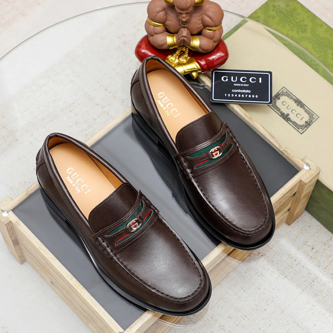Gucci Dress Shoes — 22677d6e